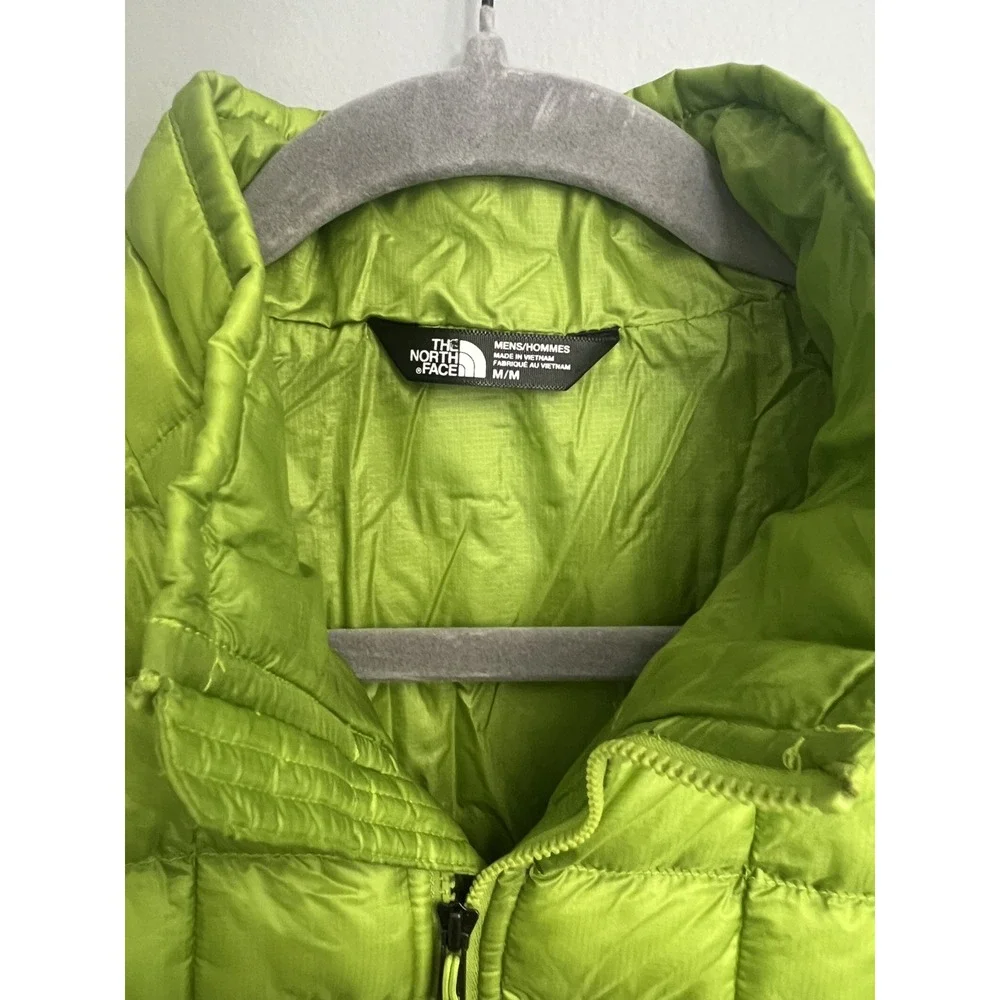 The North Face Mens MED Thermoball Puffer Jacket Lime Green